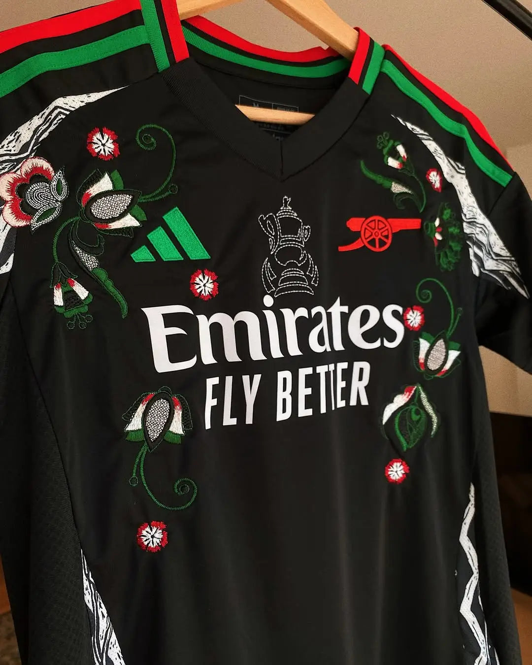 MAILLOT ARSENAL CUSTOM BRODÉ All2Jersey