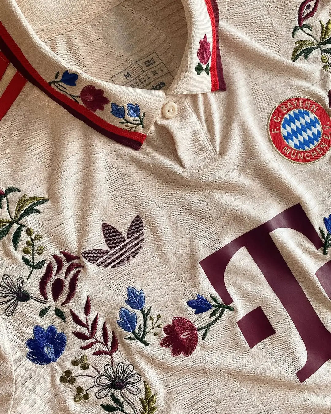 MAILLOT BAYERN MUNICH CUSTOM BRODÉ All2Jersey