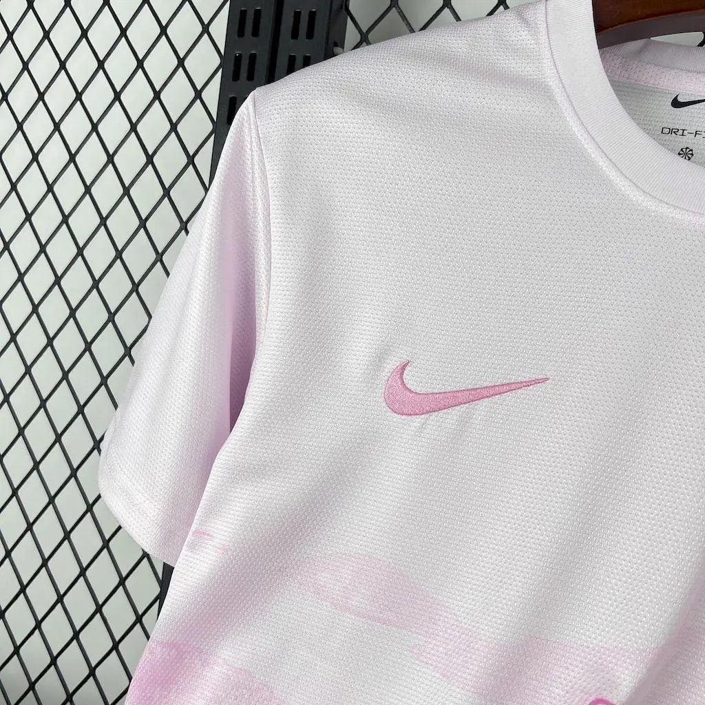 MAILLOT DU BRESIL ROSE 25/26 All2Jersey