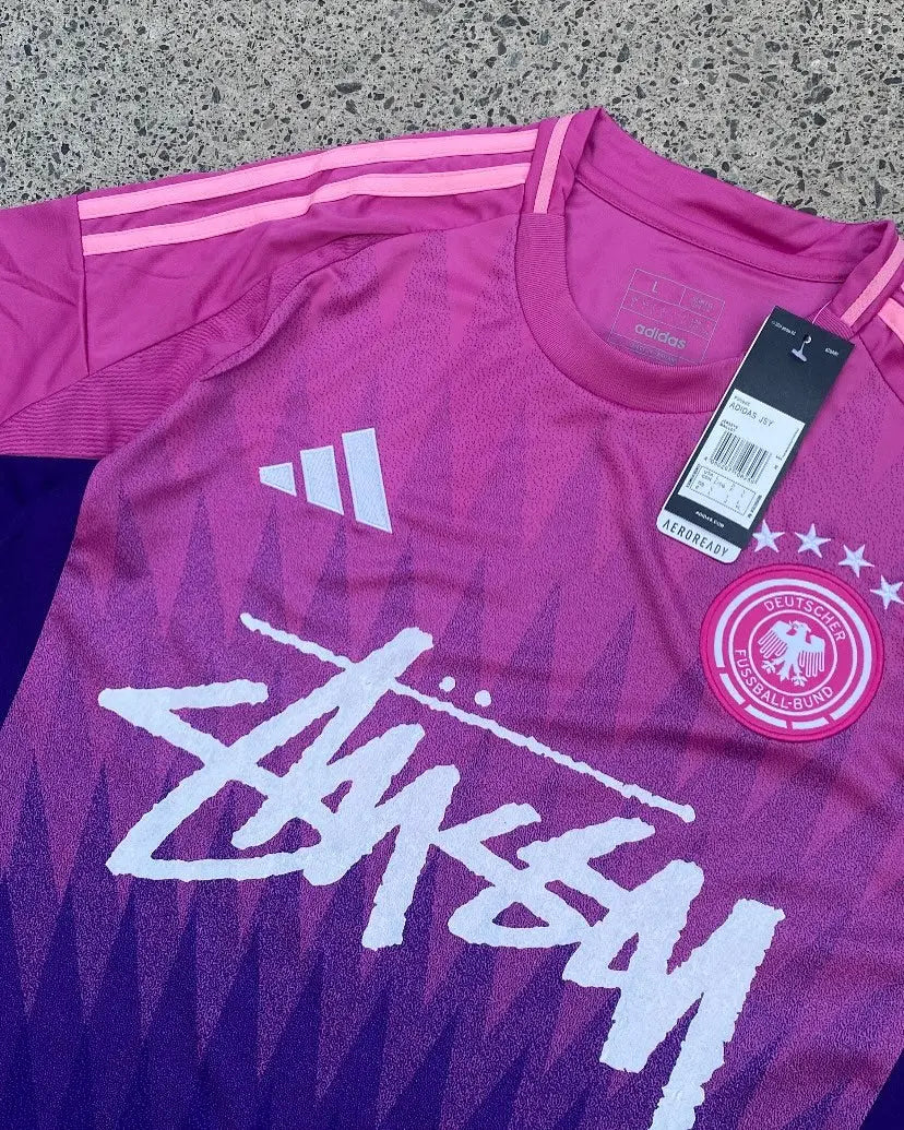 MAILLOT STUSSY EDITION ALLEMAGNE 2024/2025 All2Jersey