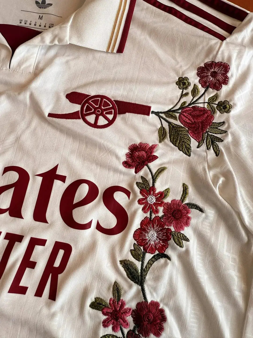 MAILLOT ARSENAL CUSTOM BRODÉ   All2Jersey