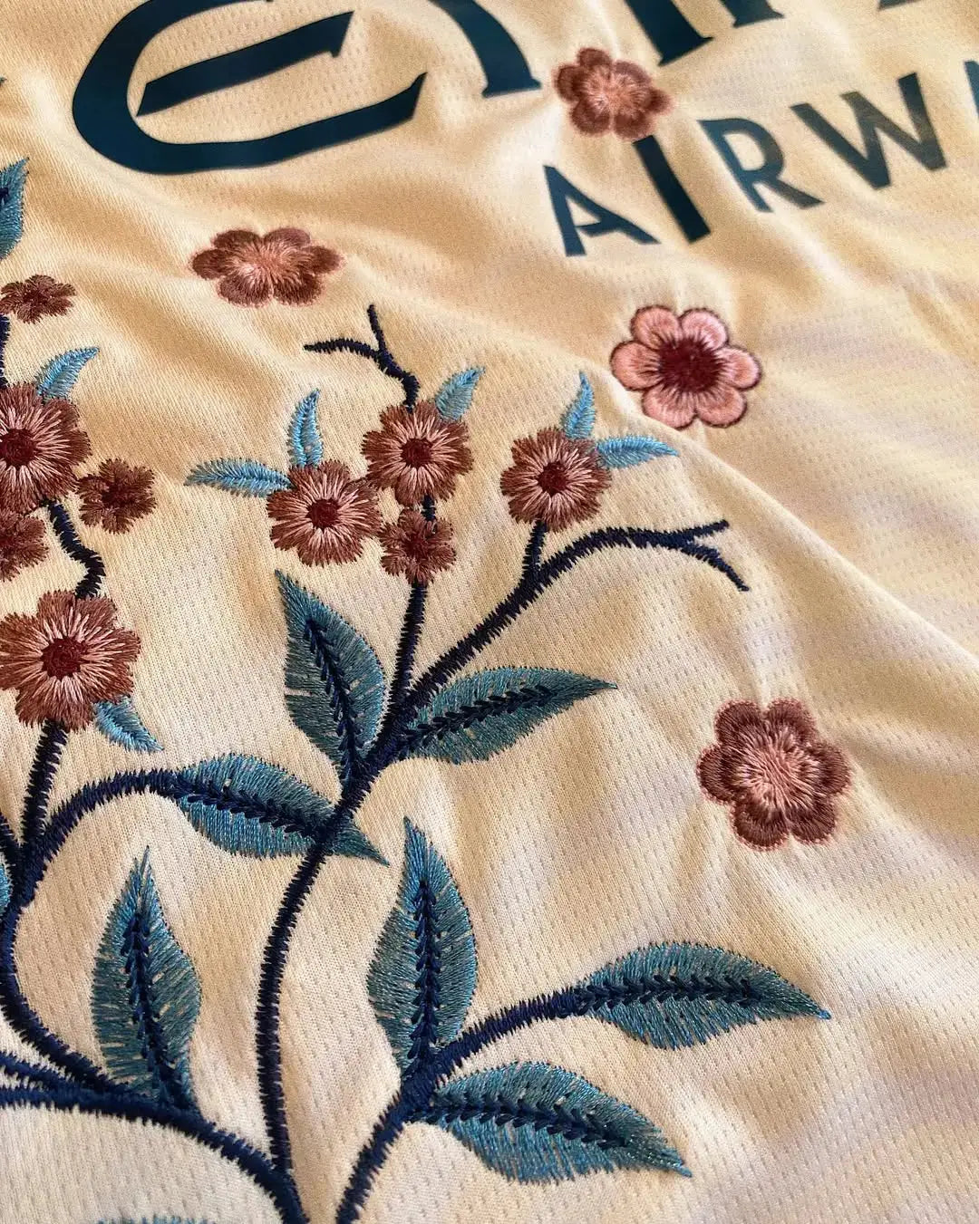 MAILLOT MANCHESTER CITY CUSTOM BRODÉ   All2Jersey