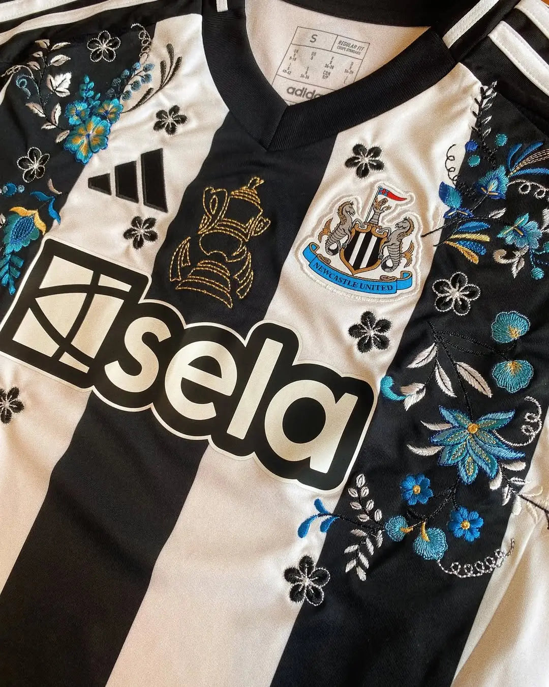 MAILLOT NEW CASTLE CUSTOM BRODÉ   All2Jersey